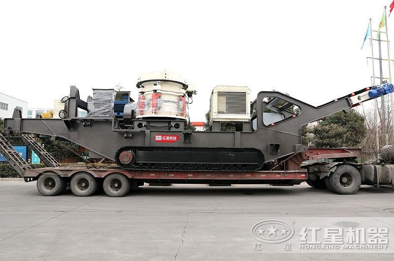 液壓驅動履帶式圓錐移動破碎站價格實惠，發貨到用戶現場