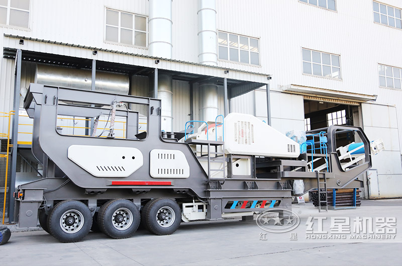 新型移動破碎機，輪胎式、半掛車牽引行駛