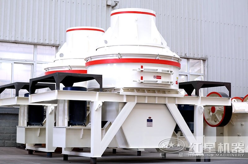 直通沖擊式制砂機(jī)，體積小，重量輕，功耗小